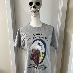 Parks and Recreation I Met Lil’ Sebastian Men’s T-Shirt, Sz M